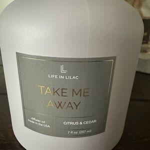 New in box, Take Me Away - Life in Lilac diffuser
